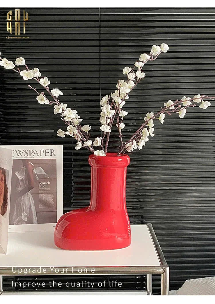 BÌNH HOA RED GLOSSY BOOT