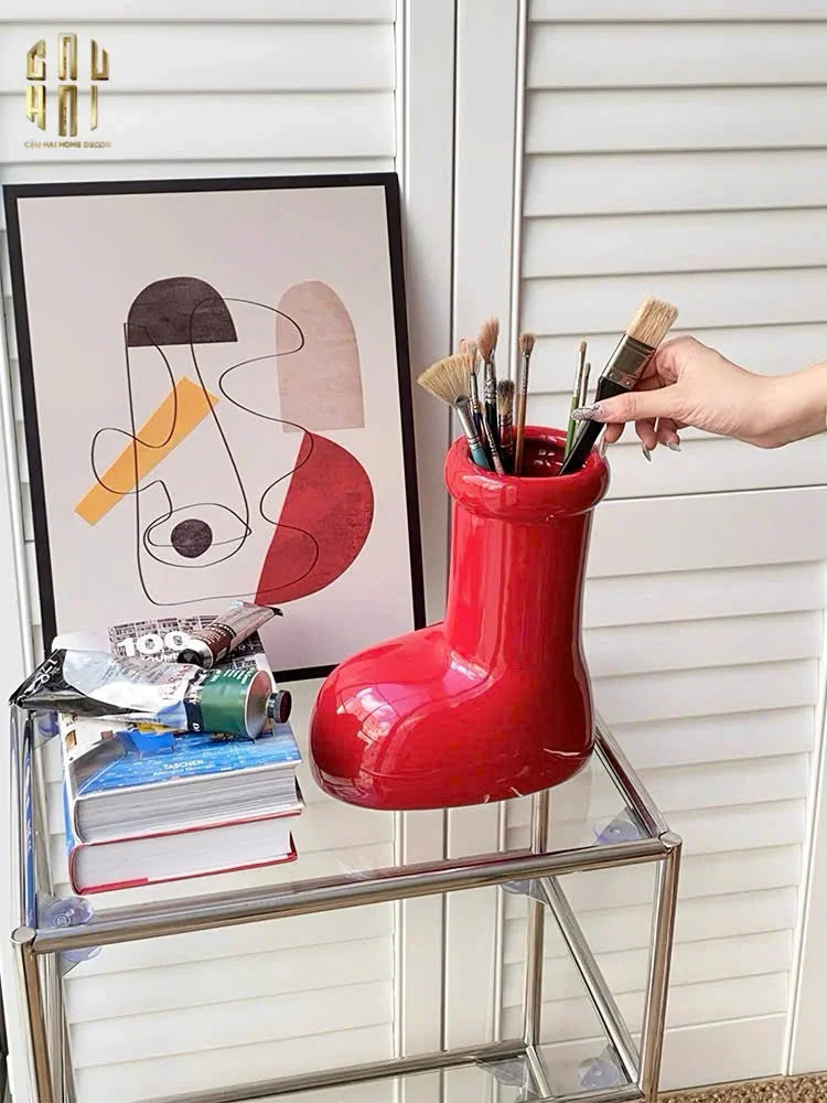BÌNH HOA RED GLOSSY BOOT