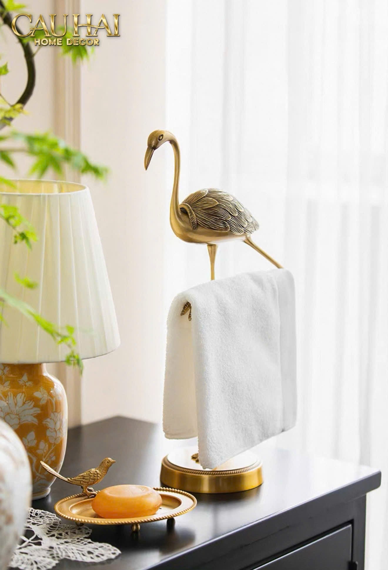 HOME COUTURE - TƯỢNG ĐỒNG FLAMINGO HEALING GUARDIAN