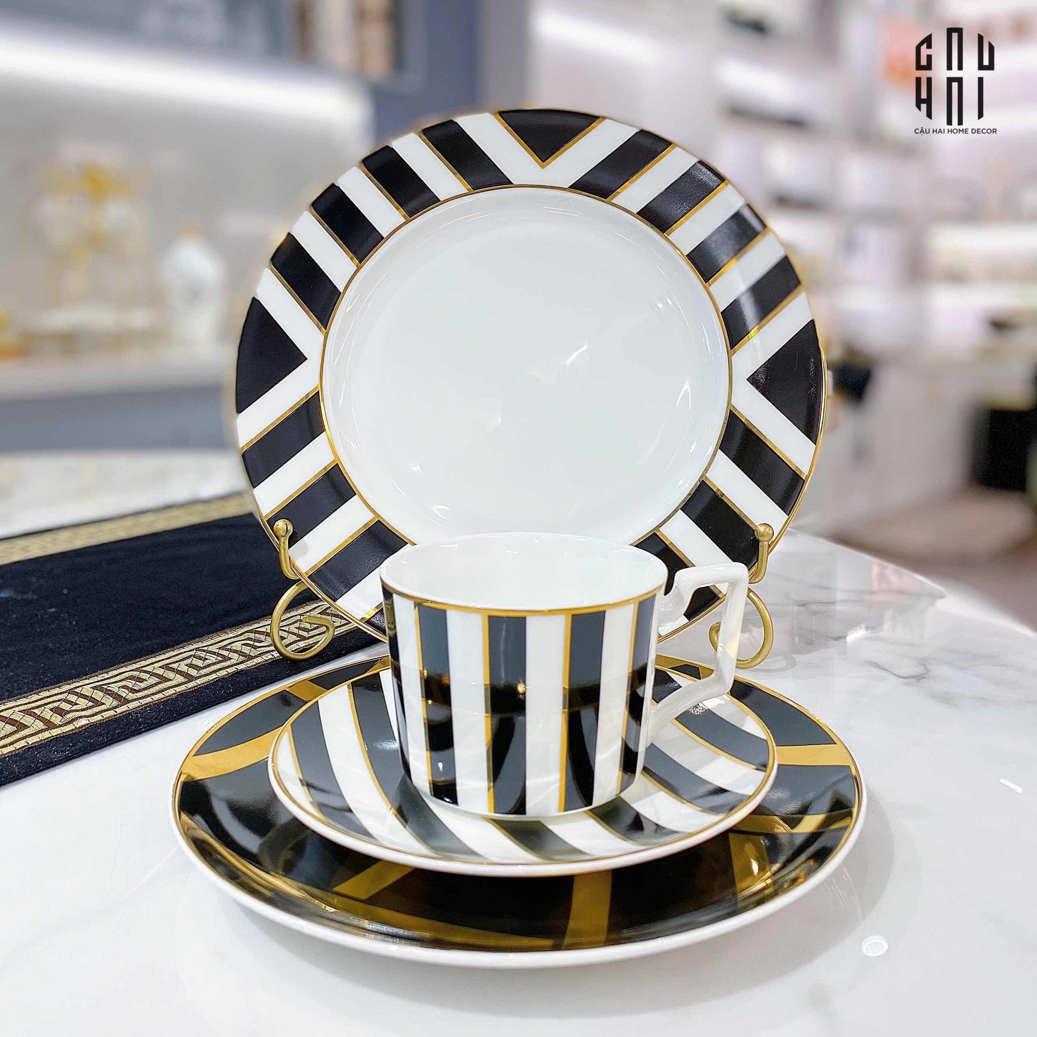 HOME COUTURE - SET ĐĨA ÂU - HARLEY BANQUET DINNER SET. SS25-CẬU HAI HOME DECOR