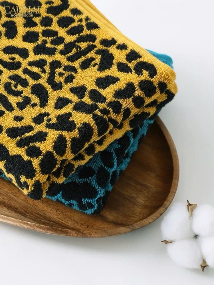 KHĂN TẮM 70X140 - LEOPARD PREMIUM BATH TOWEL-8- Cậu Hai Home Decor