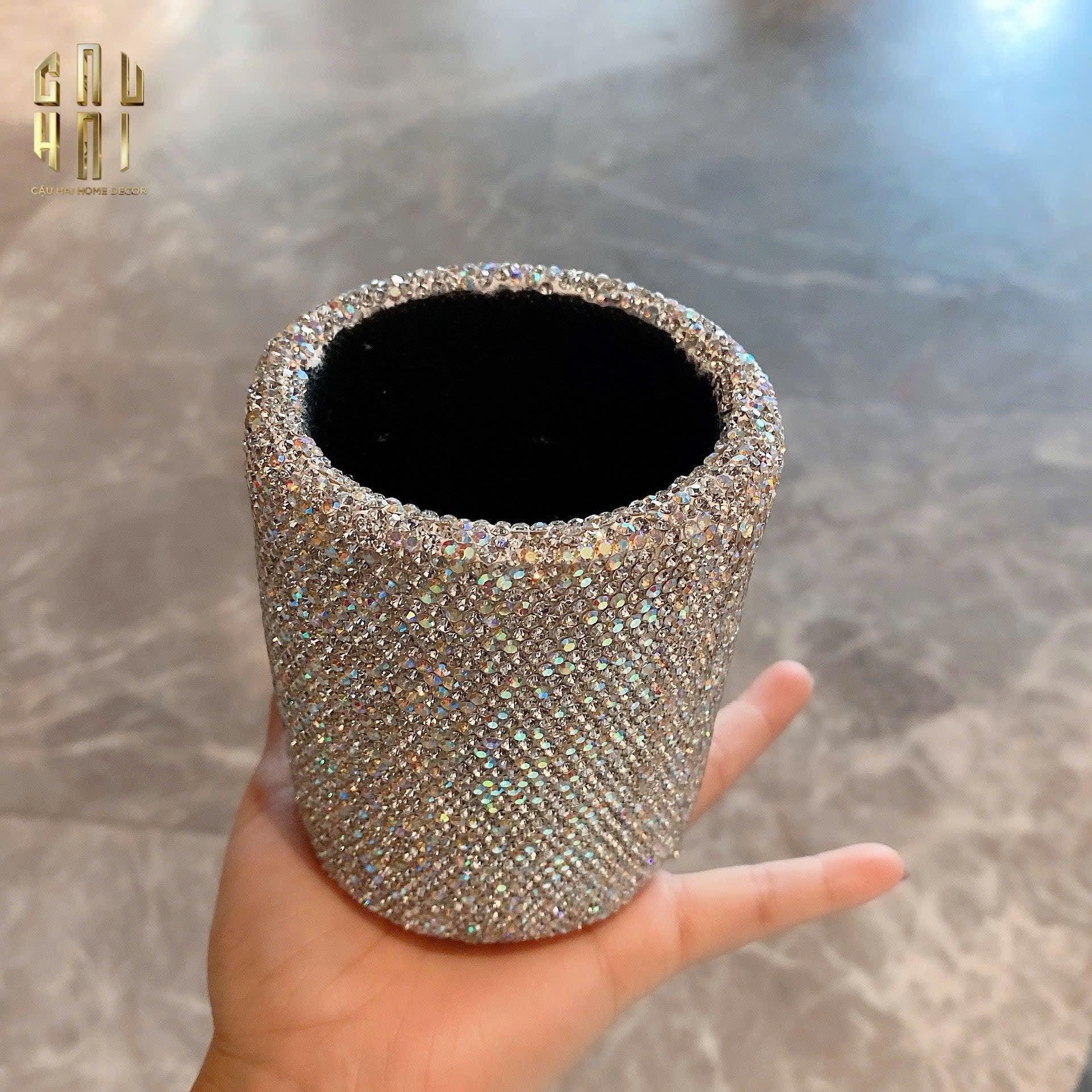 LỌ ĐỰNG CỌ LUNAR DIAMOND BLING BLING