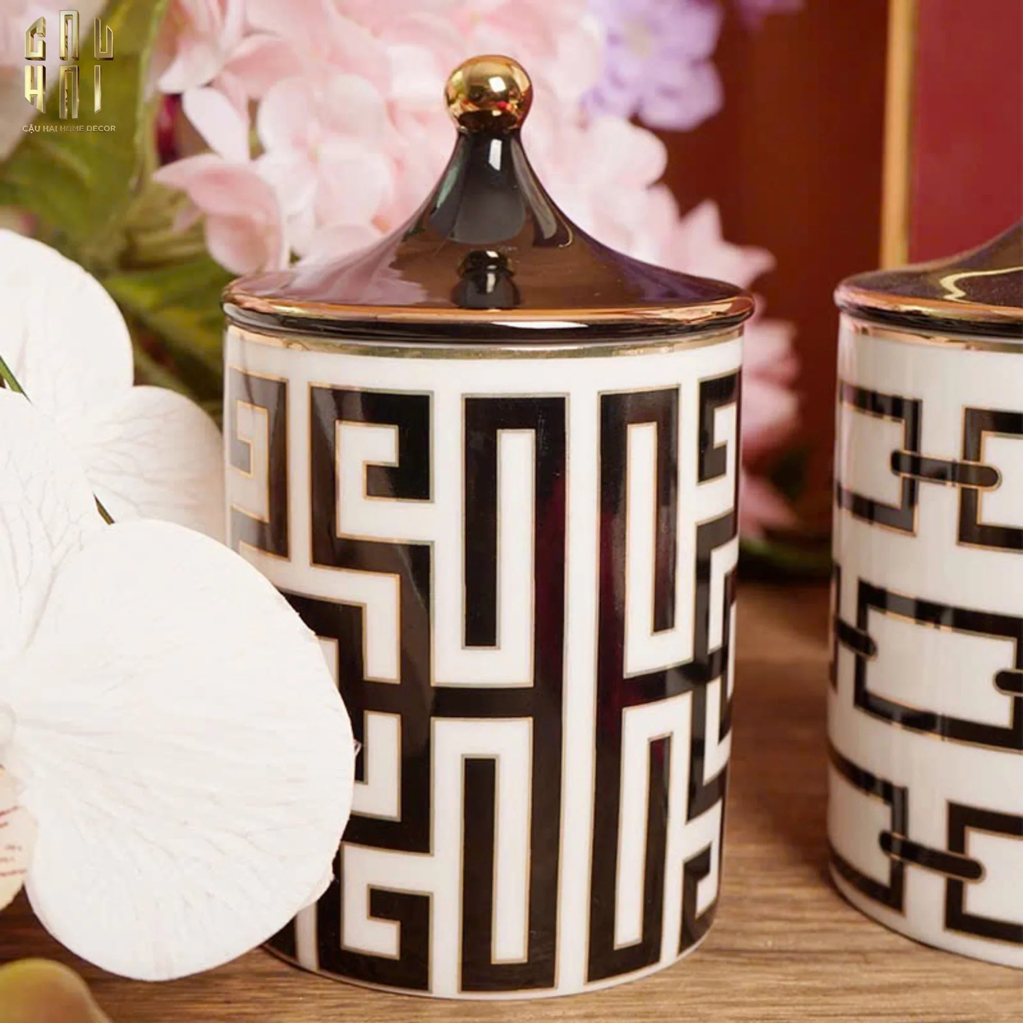 LỌ LUXE ROYALE MEANDER KEY