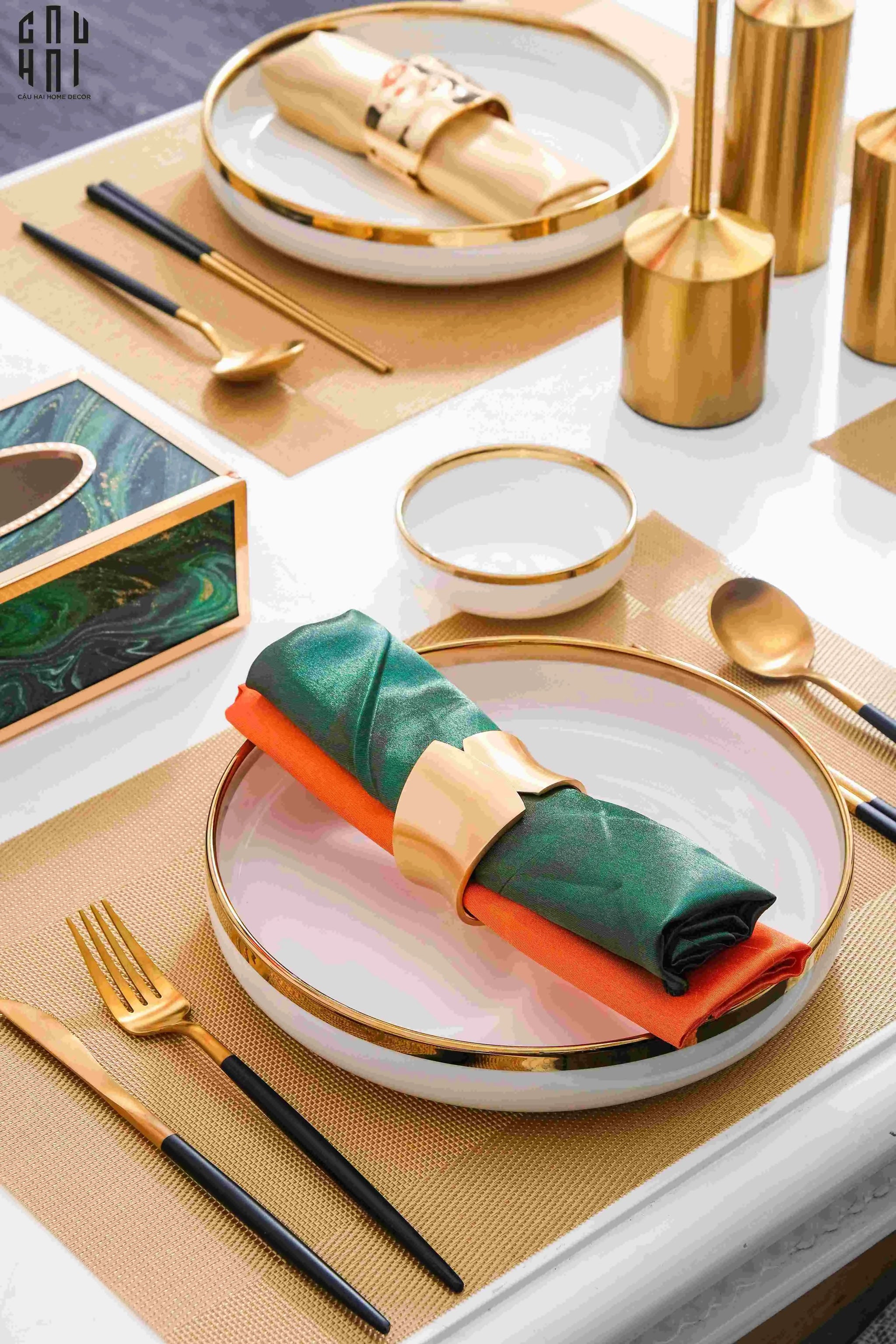 MAISON DE LUXE - NAPKIN SET IRIS SS22-CẬU HAI HOME DECOR