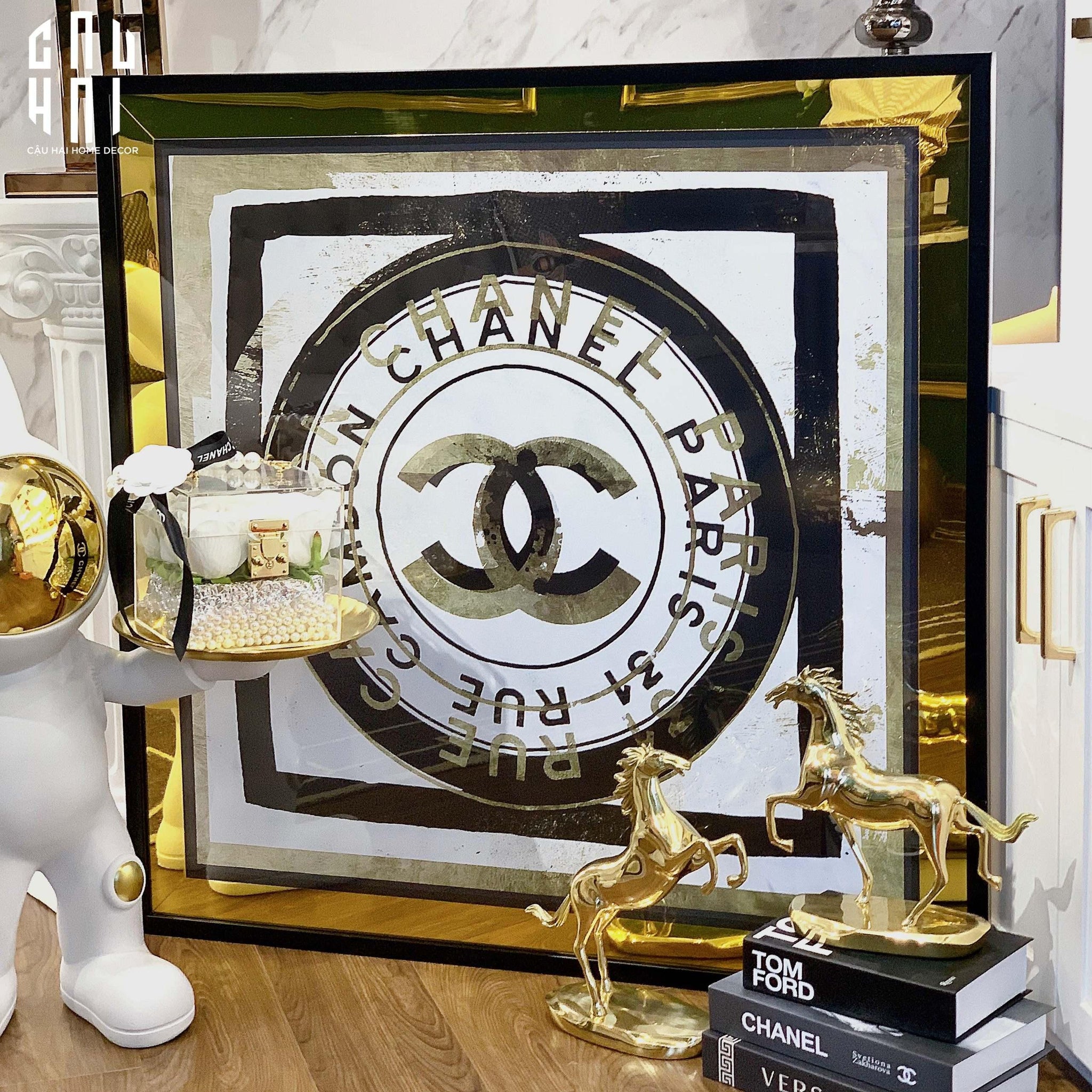 TRANH CANVAS GOLDEN ERA 93X93 CM-CẬU HAI HOME DECOR