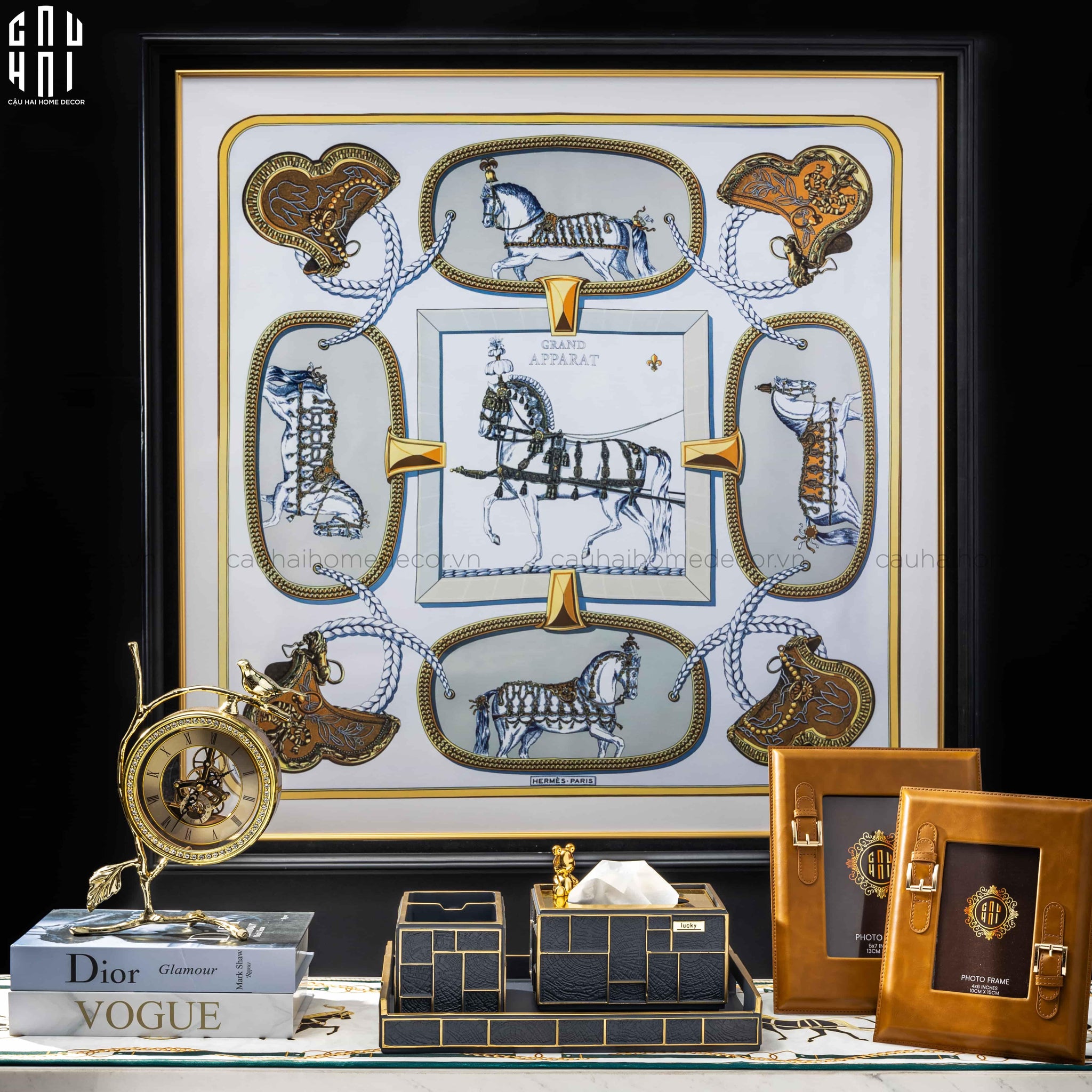 TRANH CANVAS SEABISCUIT 97X97CM - KHUNG GỖ BỌC NHUNG-CẬU HAI HOME DECOR