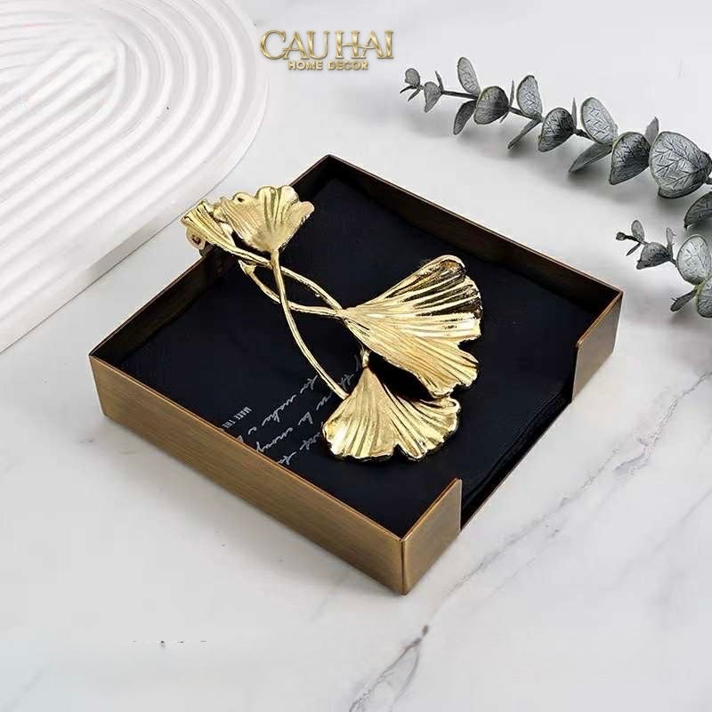 HOME COUTURE - BRASSON MISTLETOE TISSUE TRAY