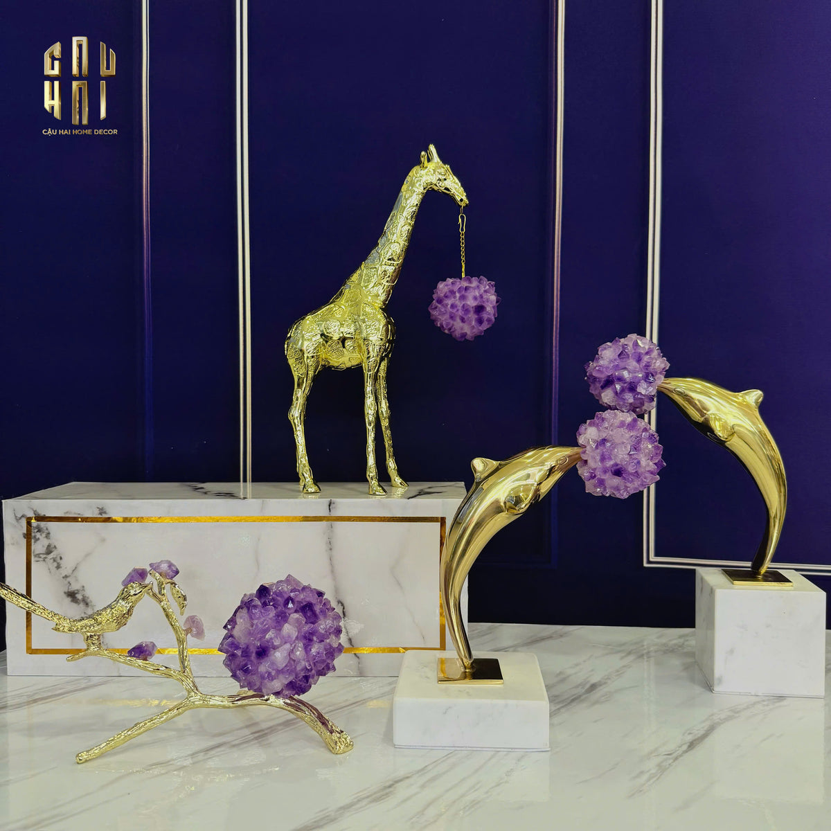 Maison Couture - Tượng Đồng Hươu Cao Cổ Brasson Giraffe Amethyst Orb Carrier 20x8x38-TƯỢNG TRANG TRÍ-CẬU HAI HOME DECOR