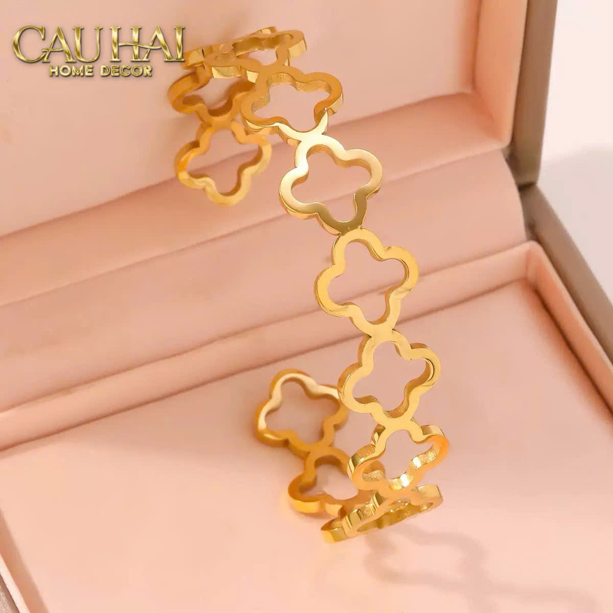 Napkin Ring Clover Fleur Monogram Quatrefoil