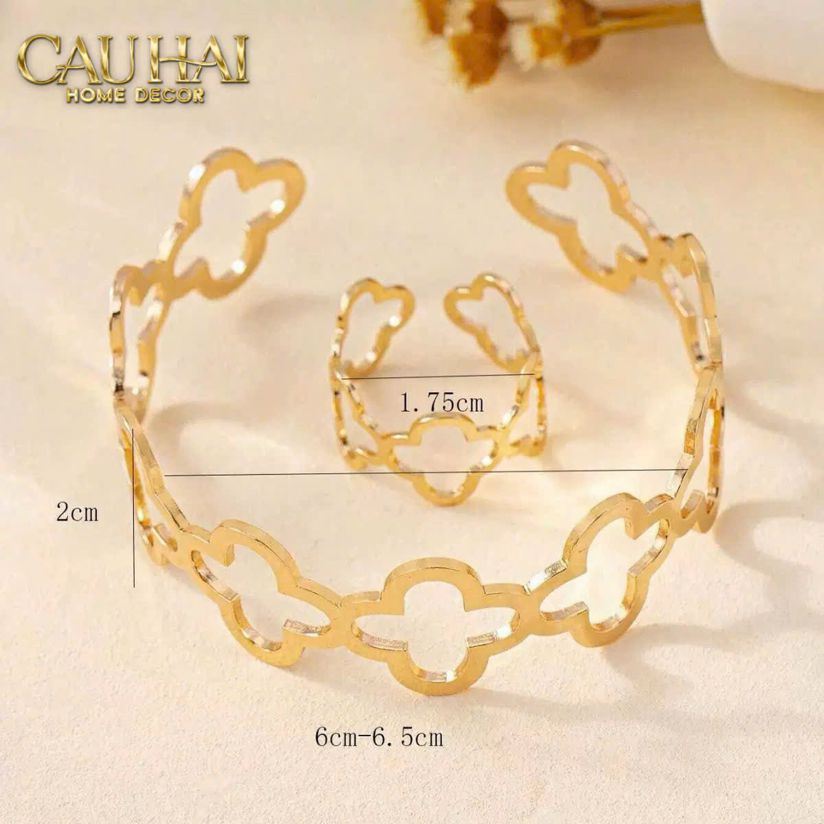 Napkin Ring Clover Fleur Monogram Quatrefoil