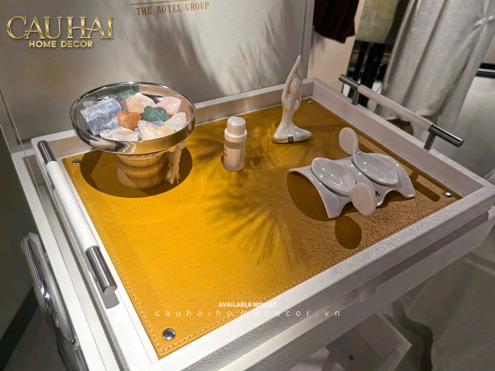 Khay Gỗ Chữ Nhật Chanh Vàng Elegance Luxe Leather - Citrus Jaune 32.5x42.5