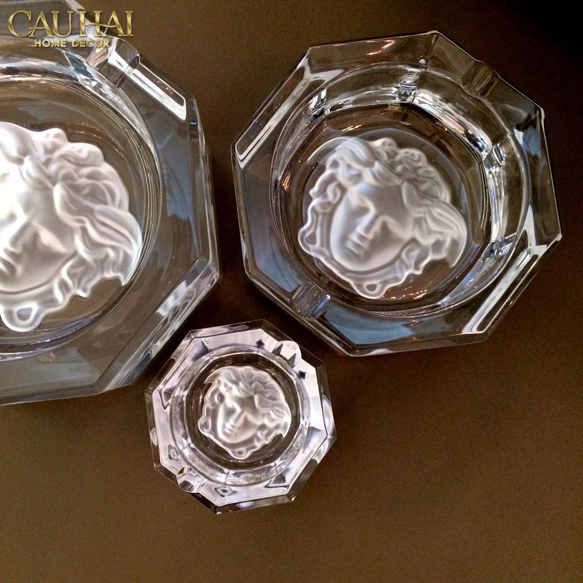 Maison Couture - Gạt Tàn Pha Lê Medusa Extravagant Cristalleries Ashtray