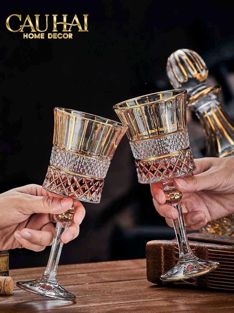 SET OF 2 CLASSES OF CRYSTAL D'Or WALTER WINE - FULL BOX 