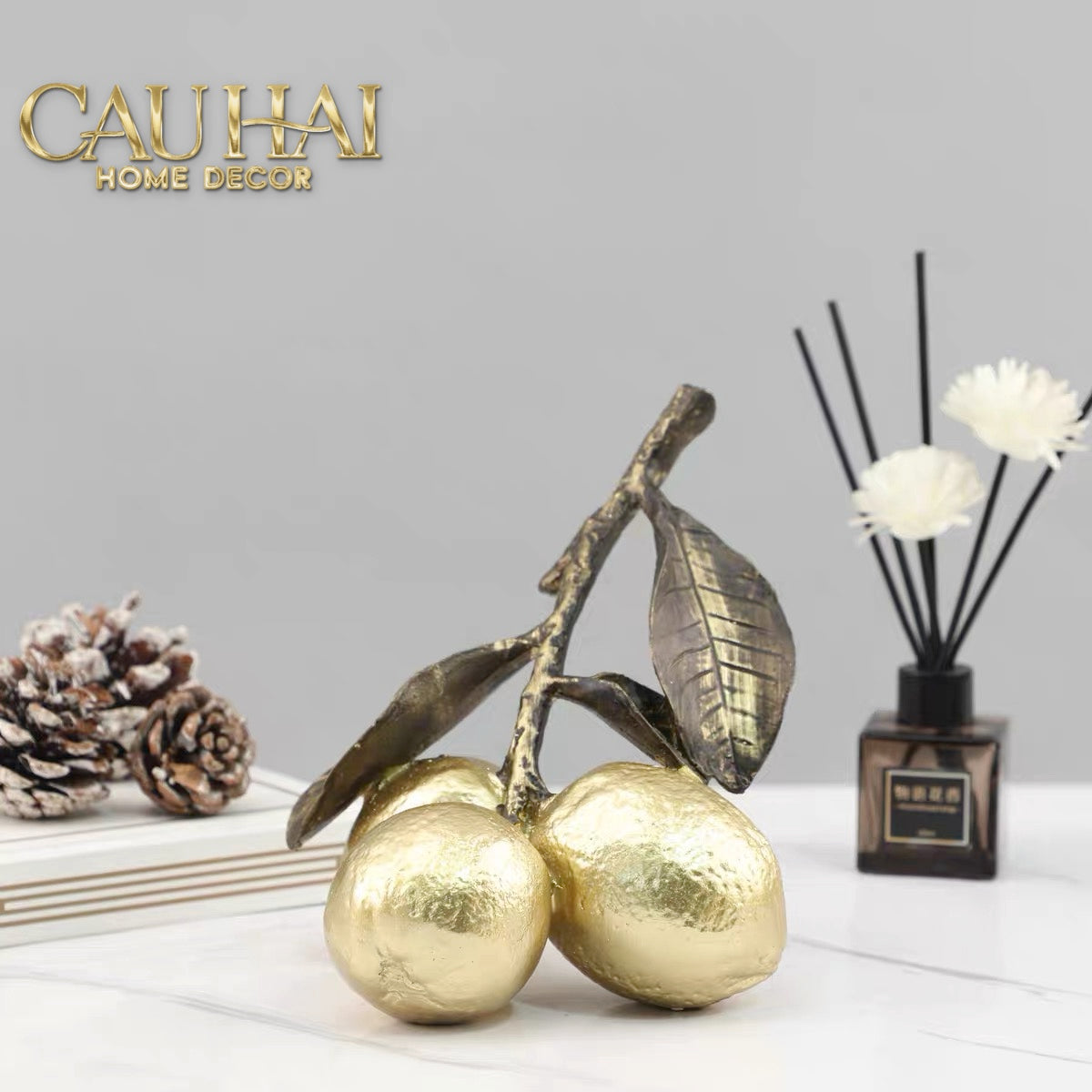 Gilded Lemon Cluster Statue — Vermeil Citron Trois