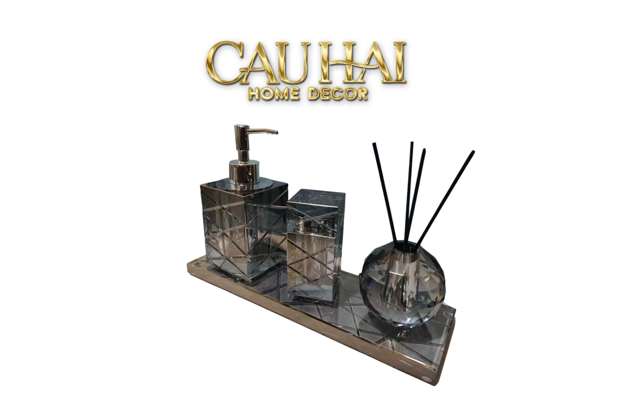 Maison Couture - Set Nhà Tắm Pha Lê  Lumière Cristalleries Bathroom Vanity Set -  Smoky Cannage Facetté  Set 4pcs