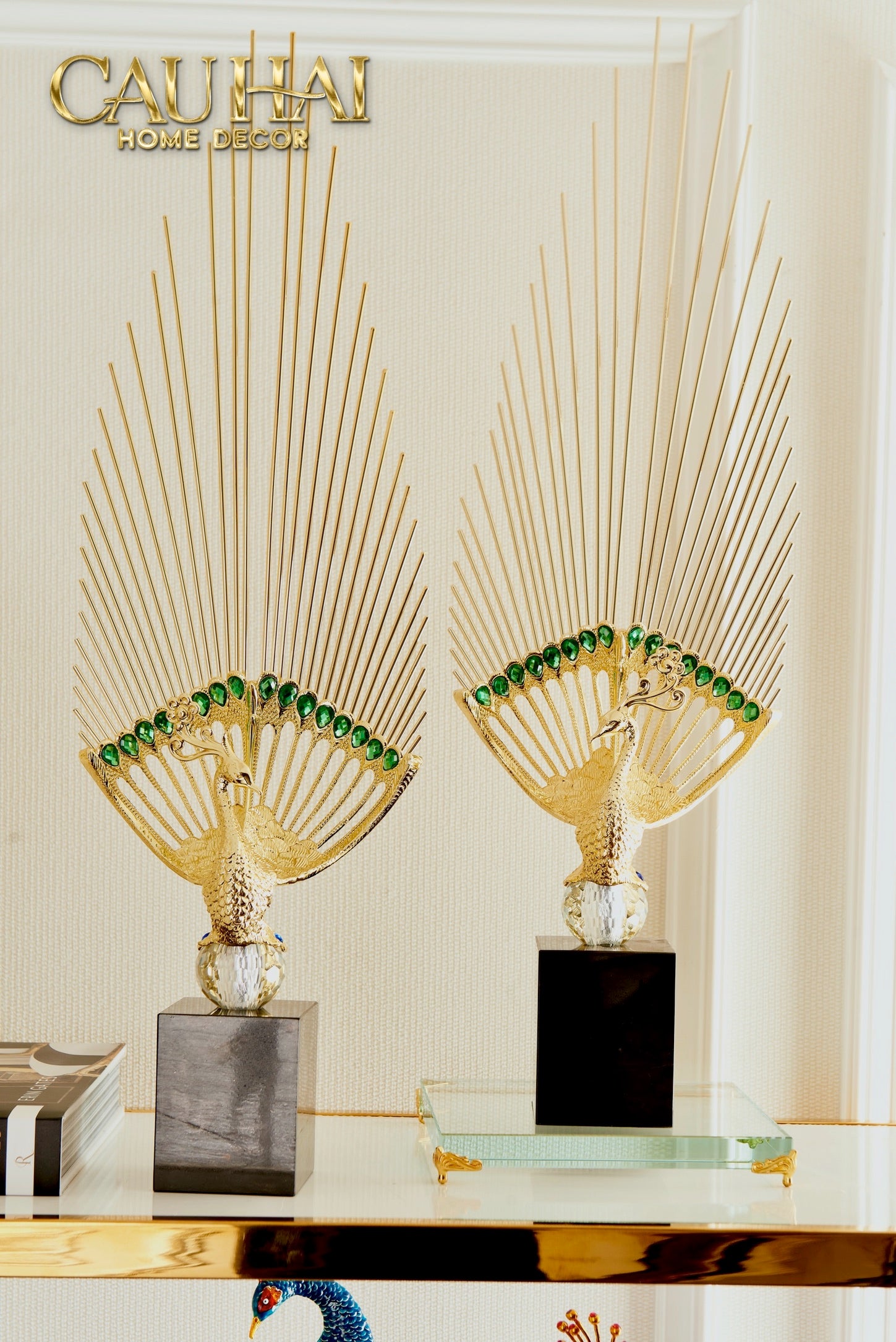 Maison Couture - Emperor's Fan Peacock Plumage Statue Set H66