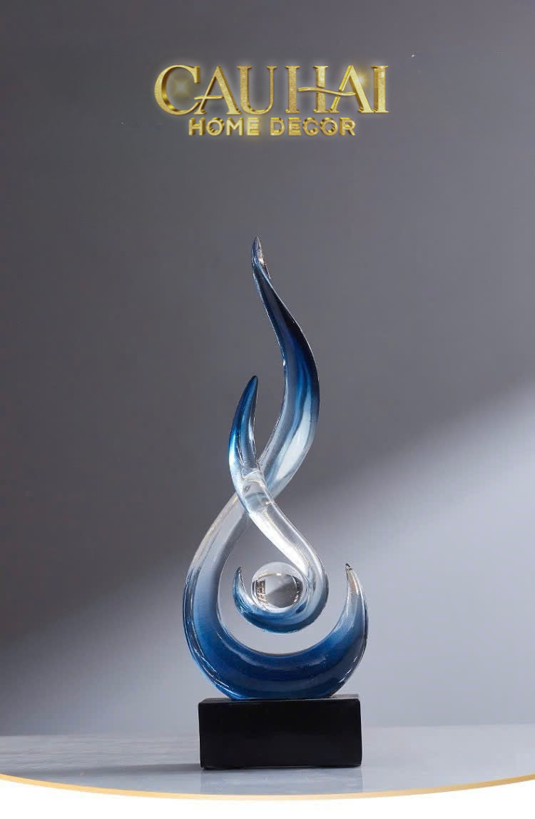Tượng Nghệ Thuật Sculptural Resin L’Infini Sapphira H29CM