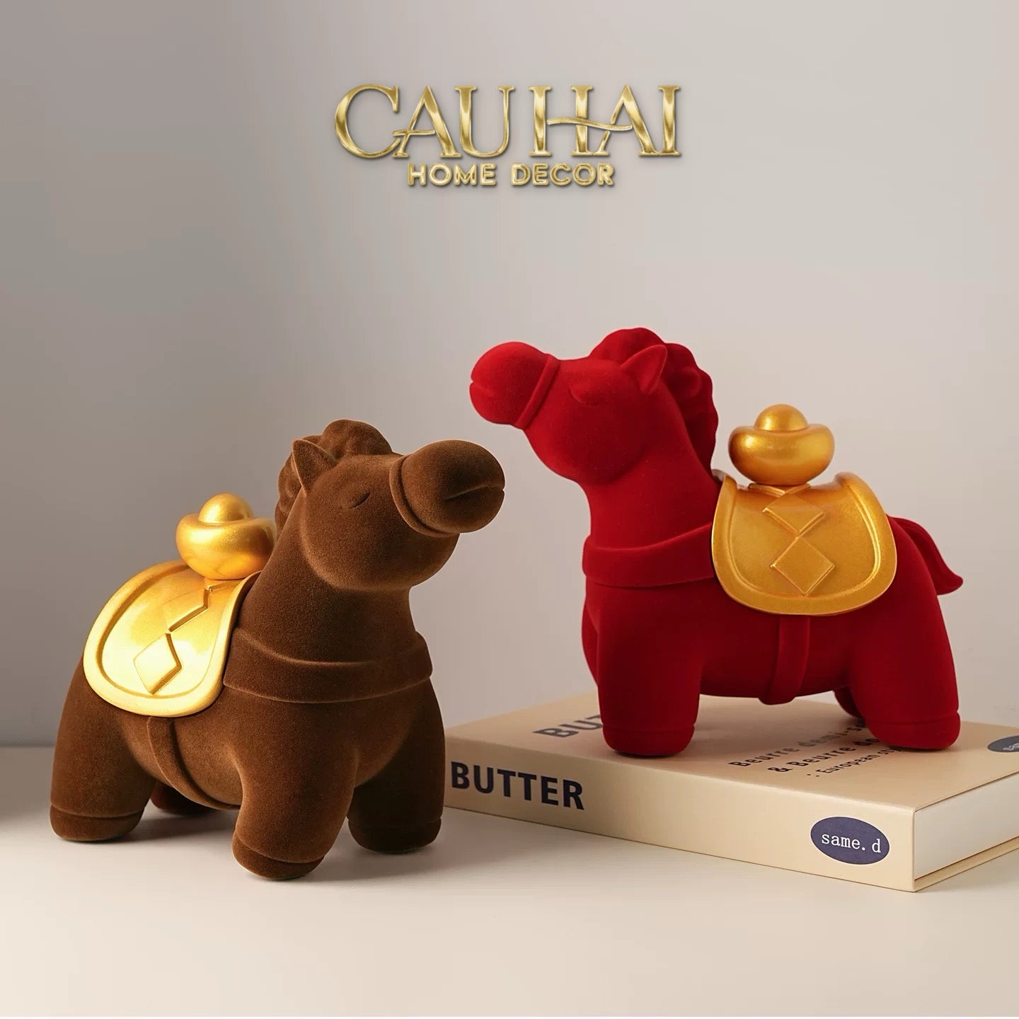 Tết Couture - Tượng Ngựa Nhung Đỏ Hồng Mã Nguyên Bảo Red Velvet Lucky Horse