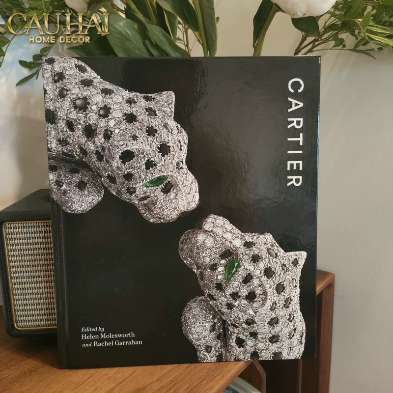Maison Couture - Sách Fashion Runway Cartier  - Panthère De Cartier 29x25x3 256pages