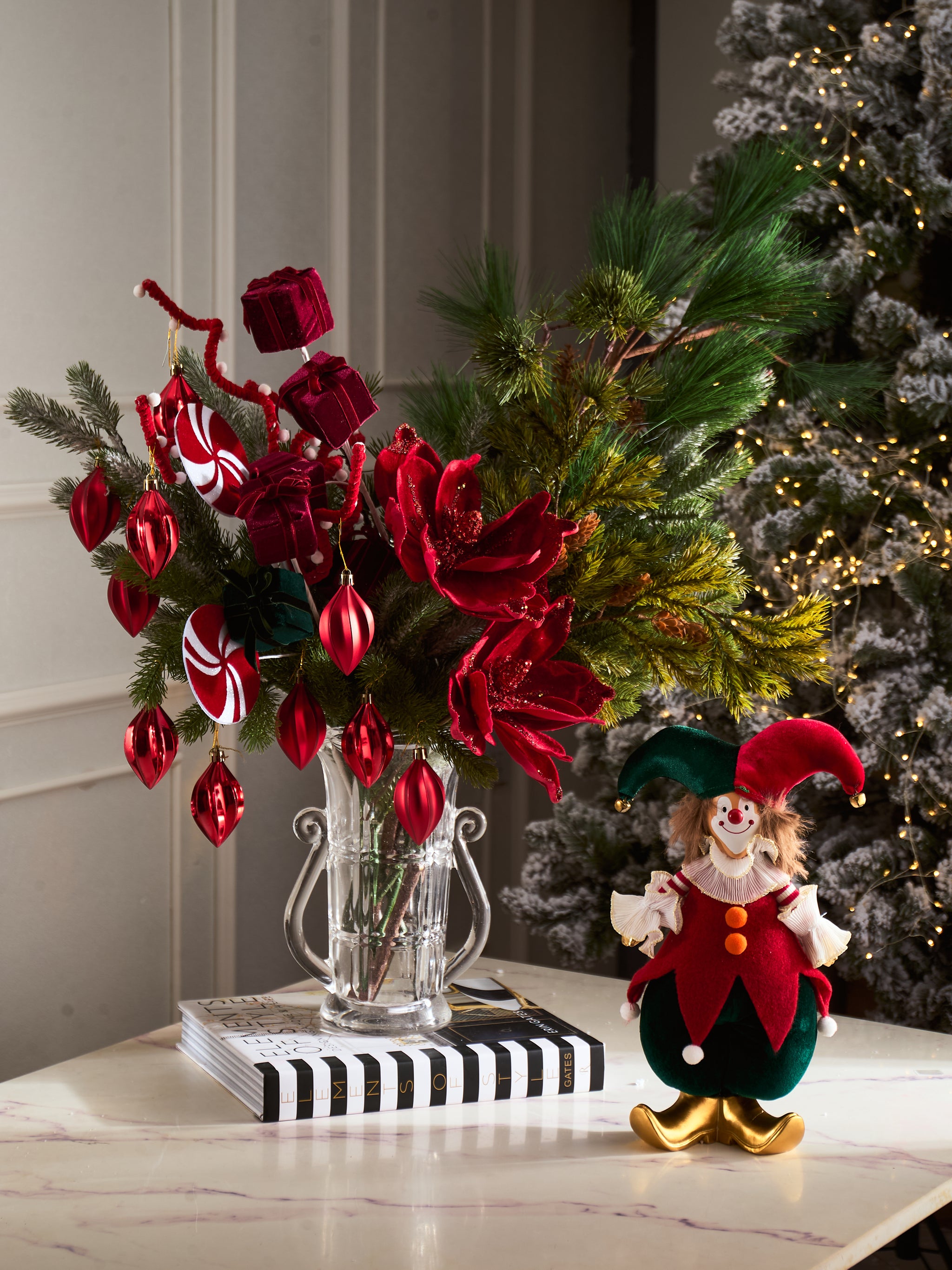 FÊTES COUTURE - SET BÌNH VÀ HOA ORPHEUS CHRISTMAS RED VELVET - CẬU HAI HOME DECOR