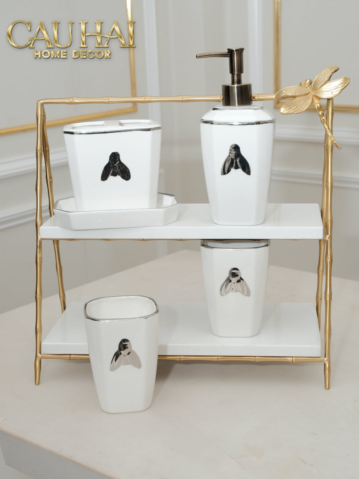 Maison Couture - Set Nhà Tắm G Class Élégance Miel Doré – Golden Queen Bee 5Pcs-Set nhà tắm bathroom vanities-Đối tác tại Trung Quốc theo từng đơn đặt hàng-CẬU HAI HOME DECOR