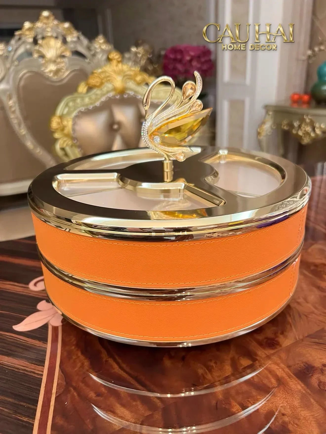 Hộp Bánh Mứt Thiên Nga 2 Tầng Jewelry Swan Solitaire Vermilion Patina 26x21-CẬU HAI HOME DECOR