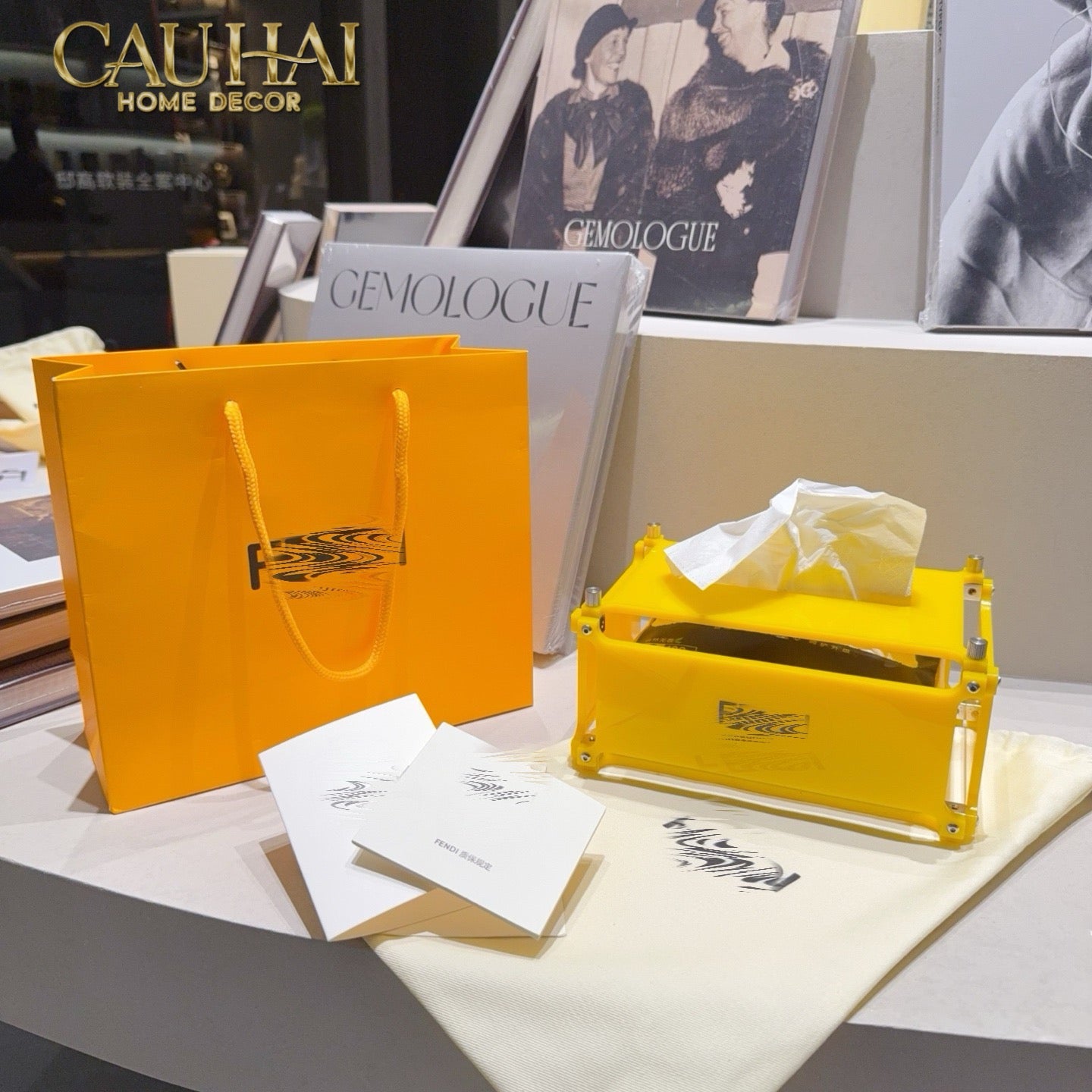 Maison Couture - Hộp Khăn Giấy Acrylic F Class Lemon Glacier Fancy Tissue Case 20x14x10