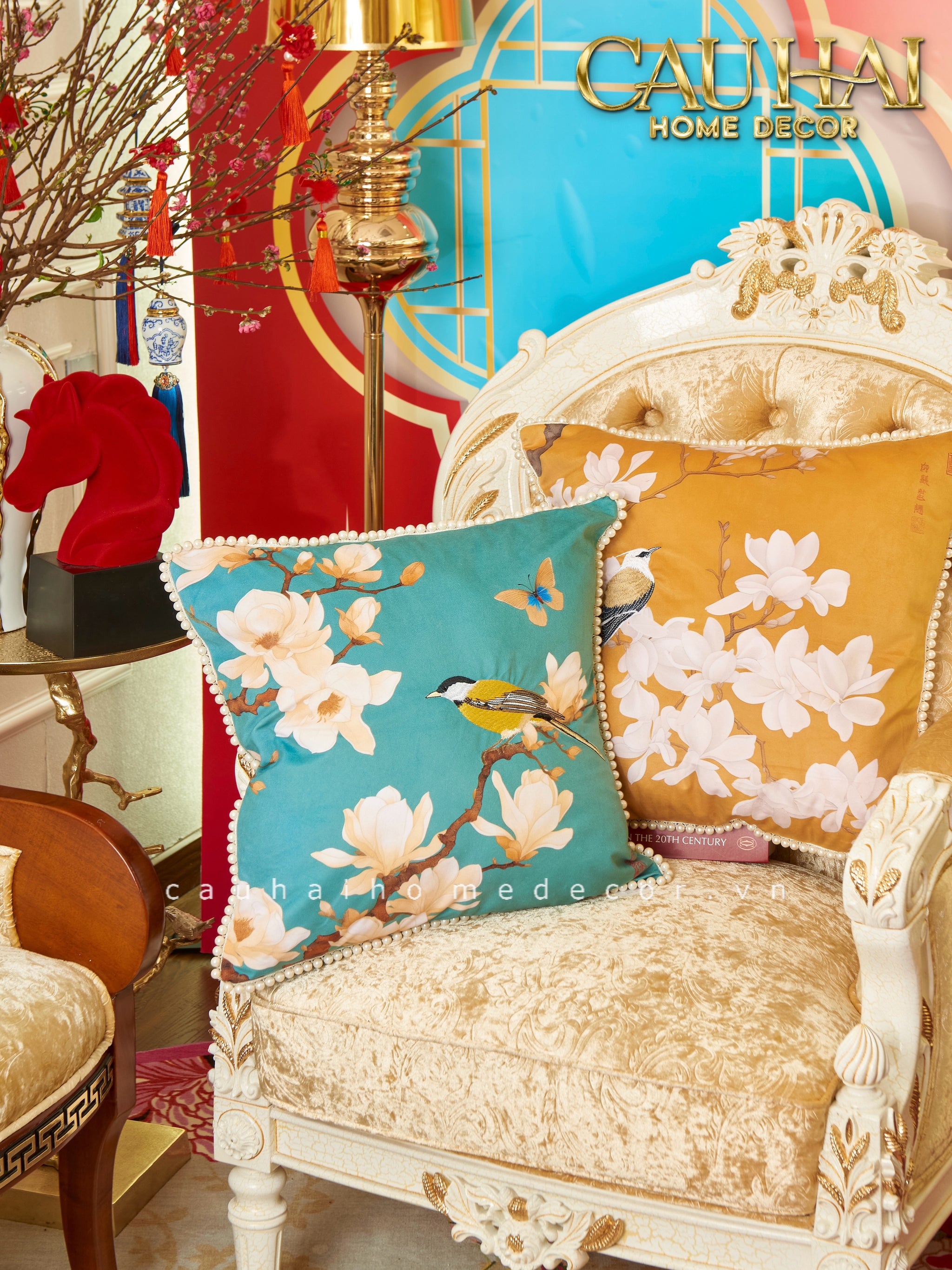 Tết Couture - Vỏ Gối Nhung Họa Tiết Thêu Yến Uyển 50