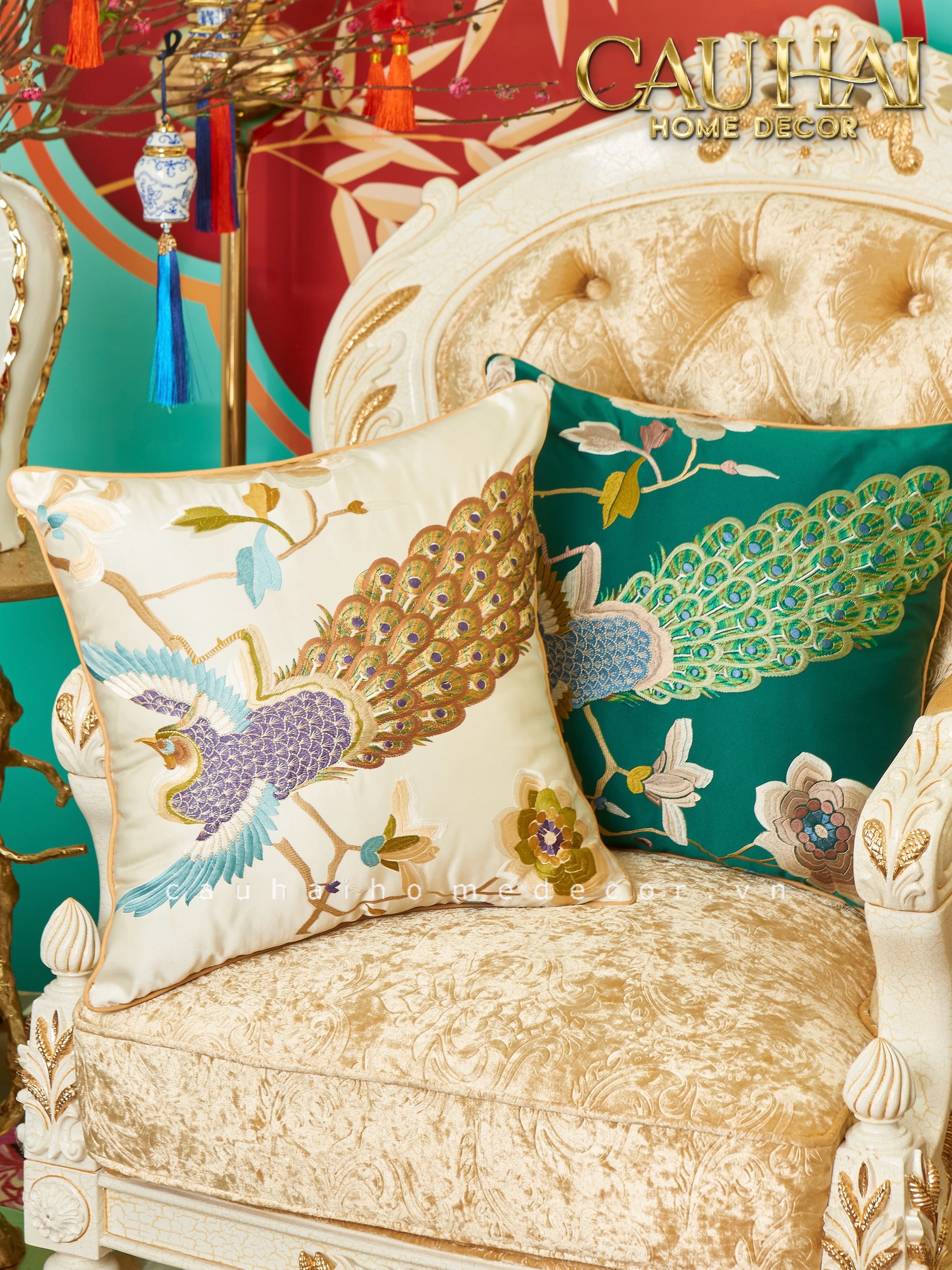 Tết Couture - Vỏ Gối Lụa Thêu Tước Vũ Hoàng Triều 45