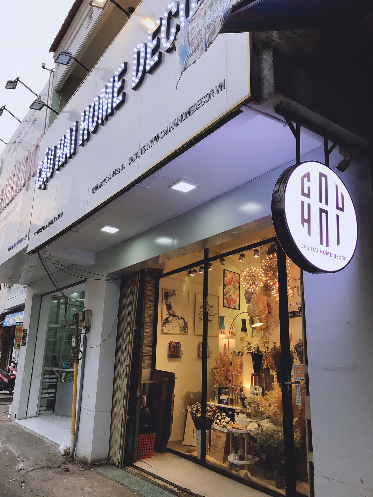 Cửa hàng Cậu Hai Home Decor những ngày đầu thành lập – Showroom 438 Sư Vạn Hạnh | Cậu Hai Home Decor