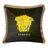 Vỏ Gối Nhung V Class Signature Medusa Hypnotic Eyes 45.