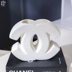 Bình Hoa Gốm Trắng Coco Blanche Iconique Couture Vase 15x18-BÌNH HOA-CẬU HAI HOME DECOR