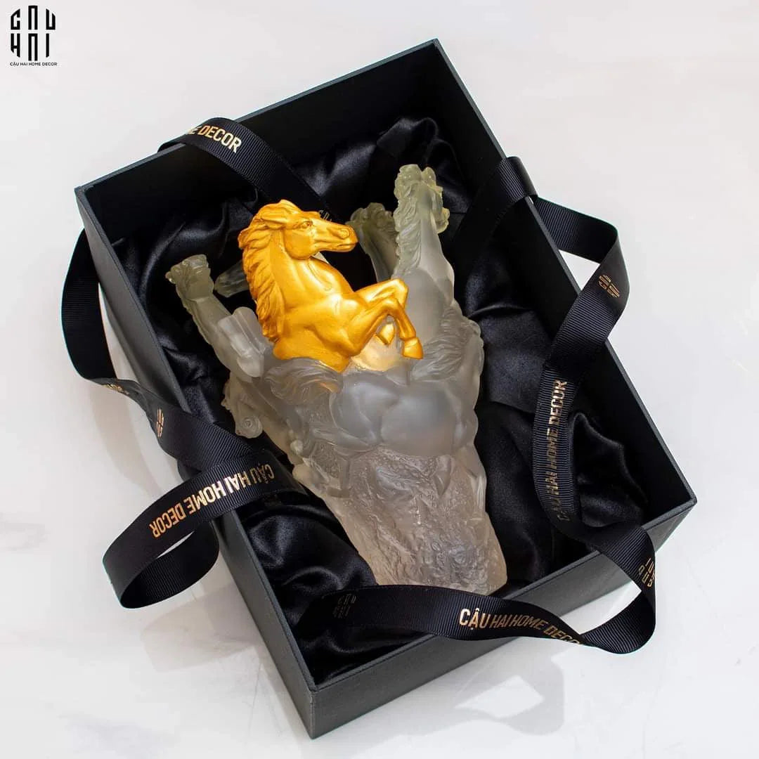 BÌNH HOA LƯU LY THE DIVINE PEGASUS-CẬU HAI HOME DECOR