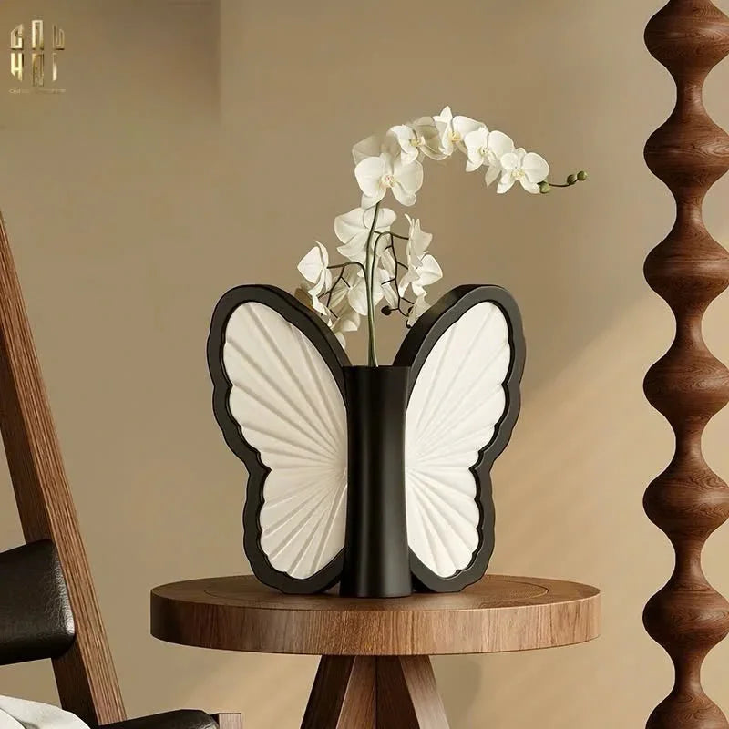Bình Hoa Papillon - Blanc Et Noir Ss25-CẬU HAI HOME DECOR