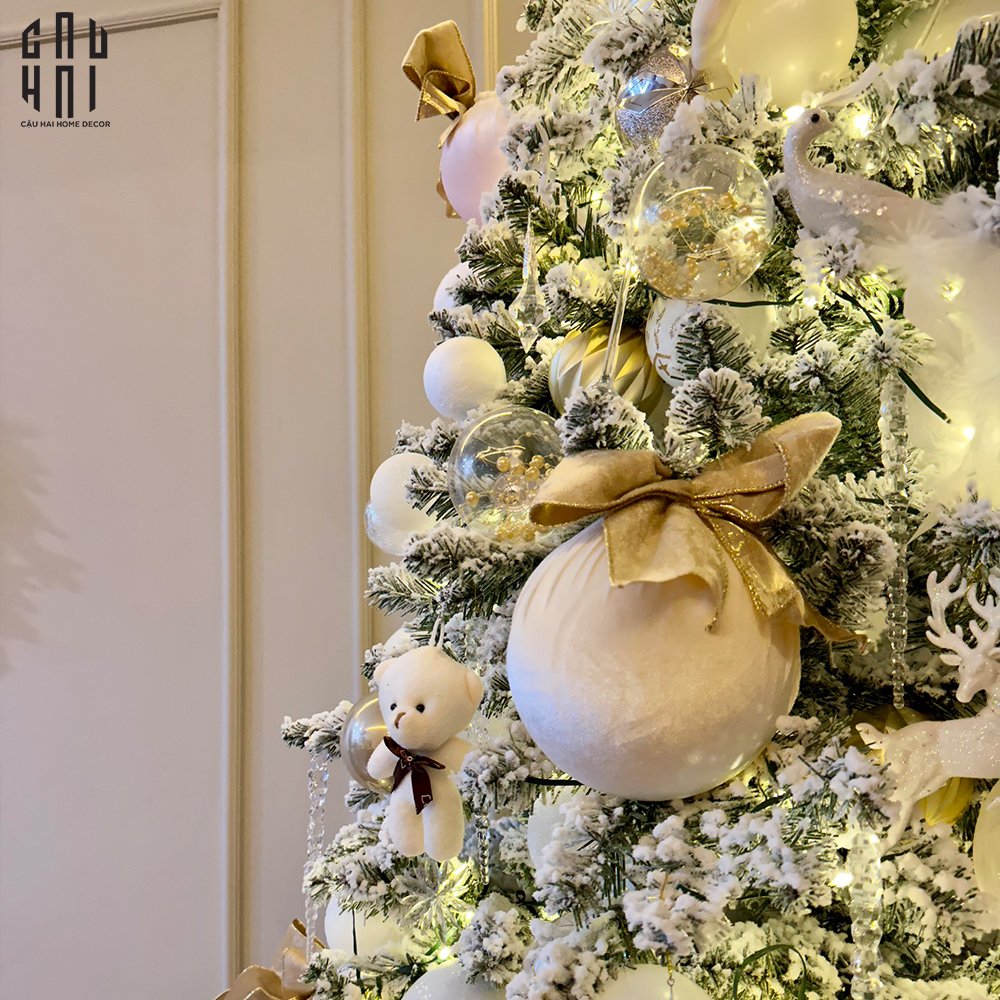 CÂY THÔNG GIÁNG SINH - NEW EDITION CANDY CANE CHRISTMAS TREE 2M4-CẬU HAI HOME DECOR