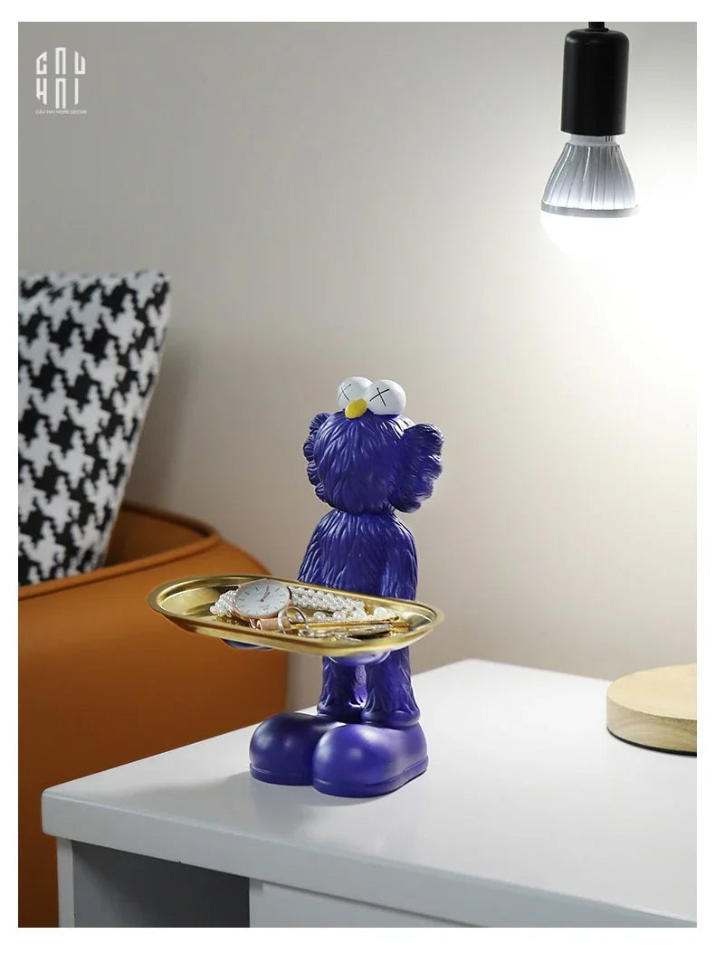 elysian-tuong-figurine-kaws-cam-khay-ban-denim-dark-blue-tuong-trang-tri-cau-hai-home-decor-4 - CẬU HAI HOME DECOR