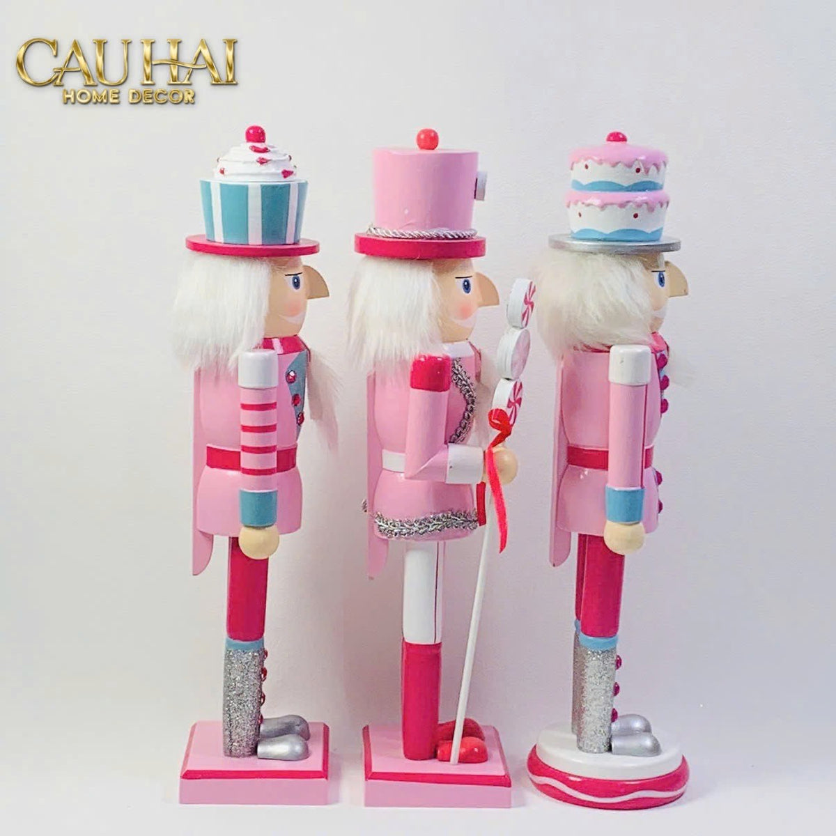 Fêtes Couture - Set 3 Tượng Nutcracker Cotton Candy Plush Pink 38Cm-TƯỢNG TRANG TRÍ-CẬU HAI HOME DECOR