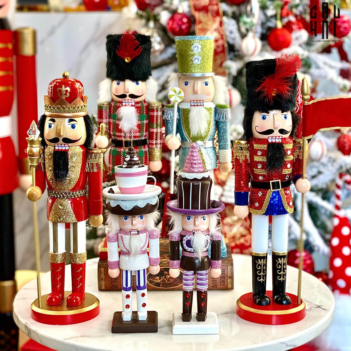 Fêtes Couture - Tượng Nutcracker 36Cm Sword-TƯỢNG TRANG TRÍ-Đối tác tại Trung Quốc theo từng đơn đặt hàng-CẬU HAI HOME DECOR
