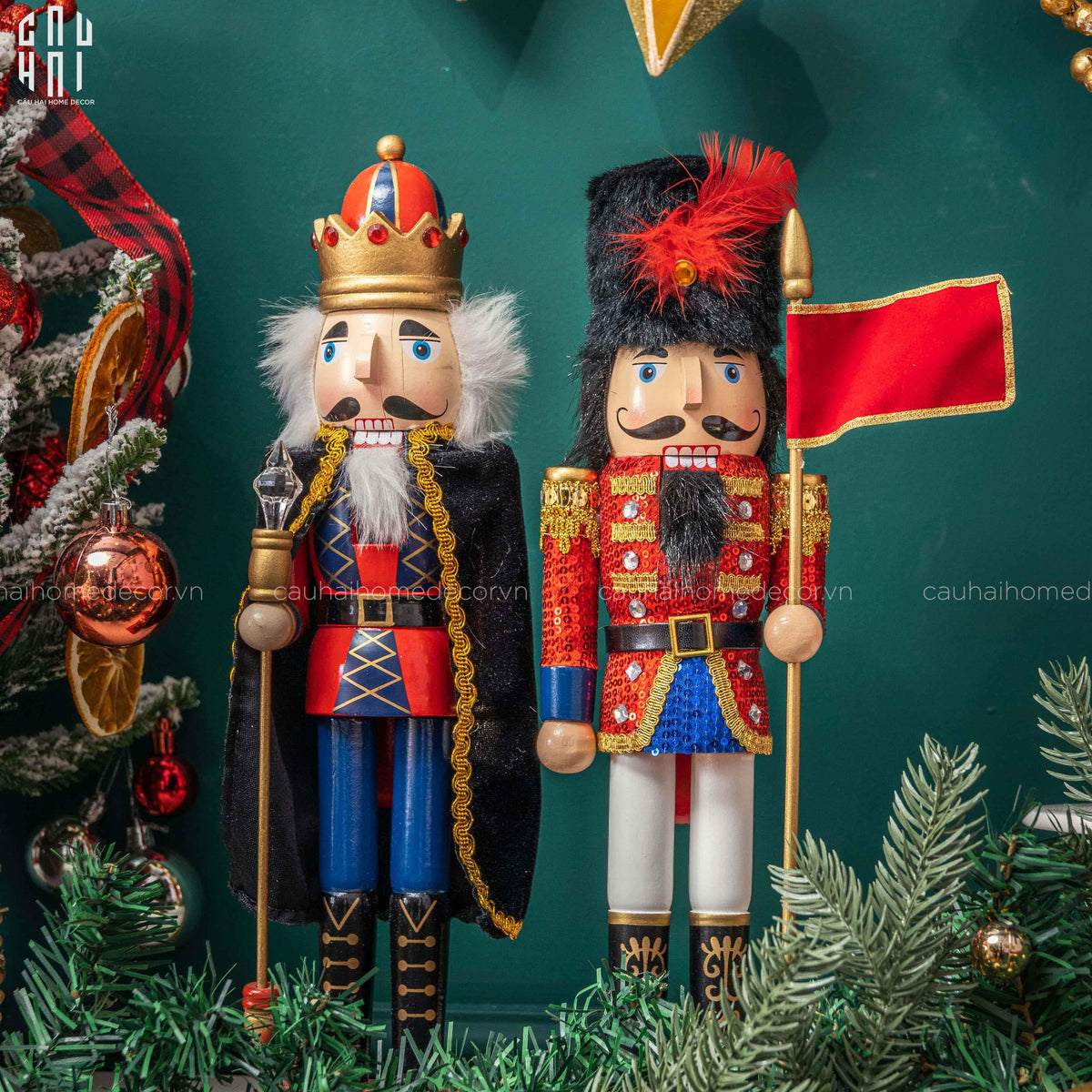Fêtes Couture - Tượng Nutcracker 37Cm Flag-TƯỢNG TRANG TRÍ-Đối tác tại Trung Quốc theo từng đơn đặt hàng-CẬU HAI HOME DECOR