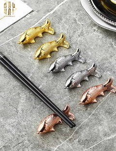 gac-dua-stainless-steel-chopstick-rest-gold-fish-cau-hai-home-decor-3 - CẬU HAI HOME DECOR