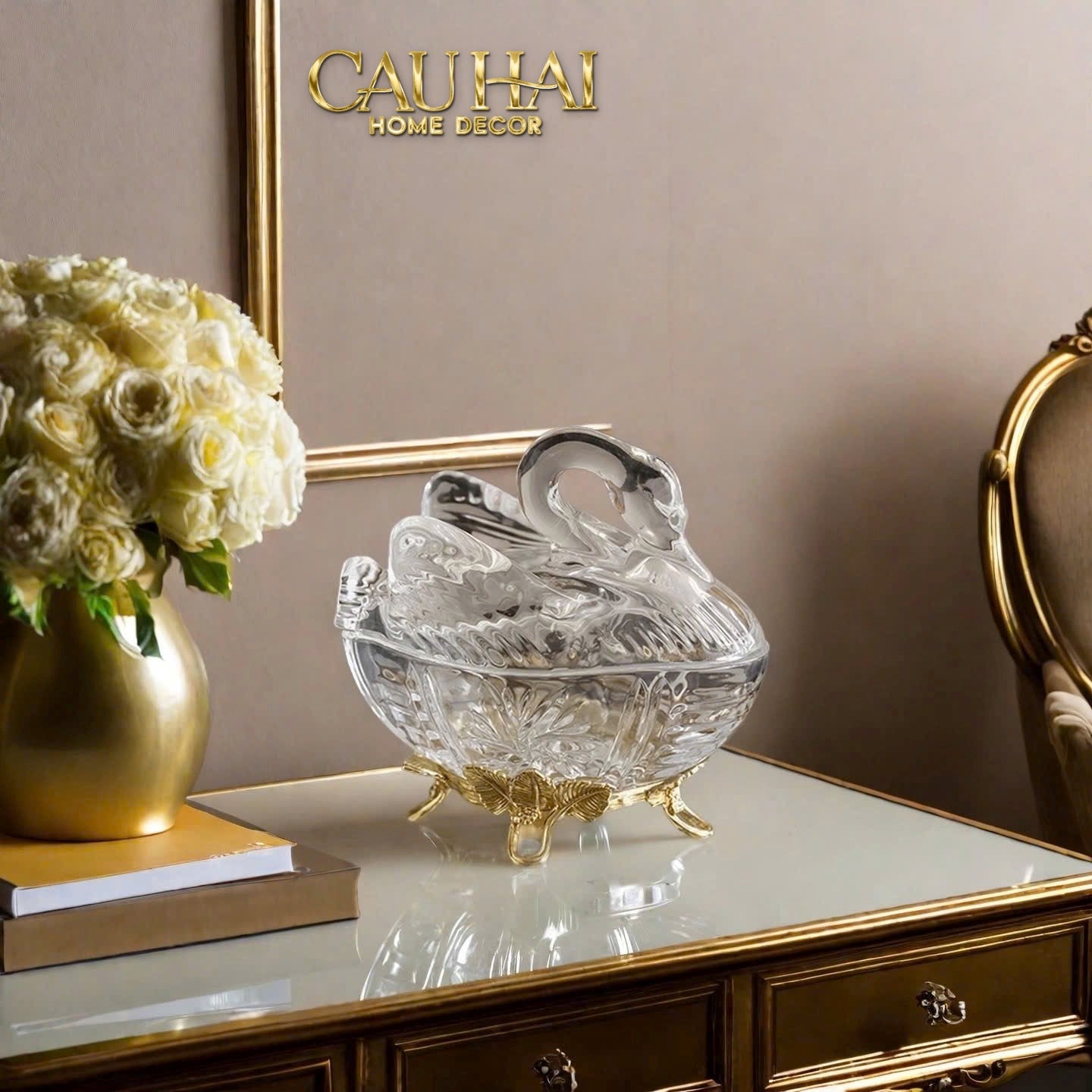 HOME COUTURE - LỌ PHA LÊ  SWAN DE L’ATHÈNES  CRISTAL BONBONNIÈRE