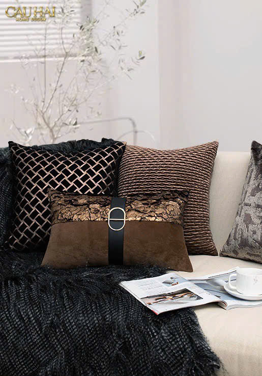 GỐI JACQUARD GALLIANO D’OR BRONZE LEATHER 30x50-5- Cậu Hai Home Decor
