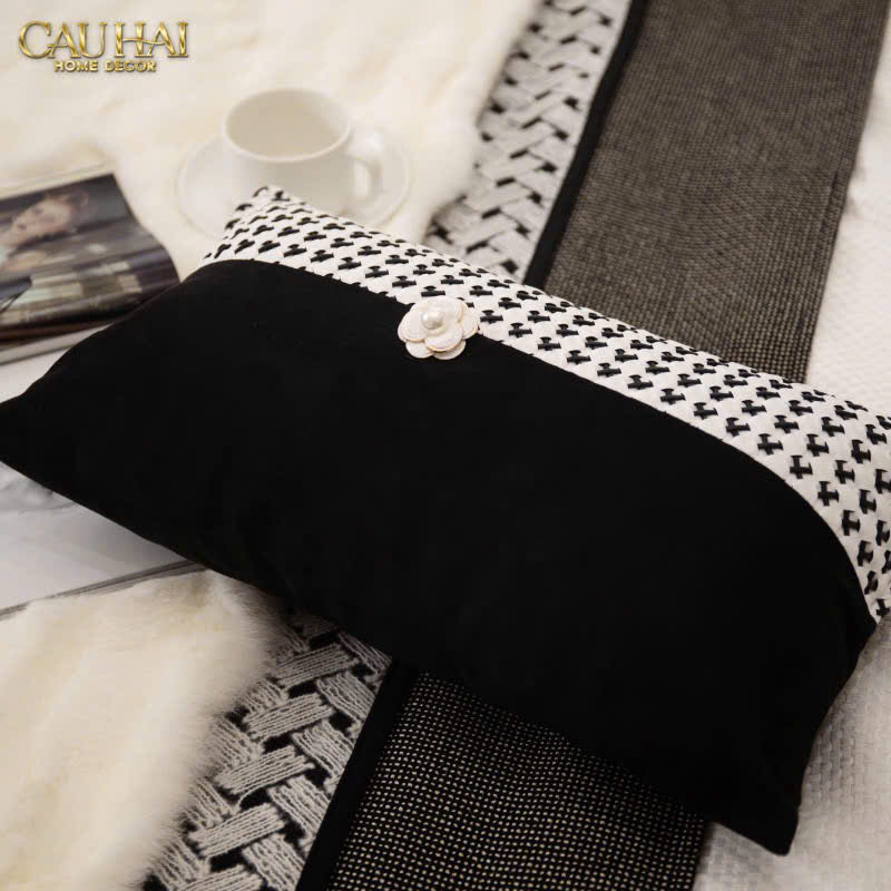 GỐI VELVET TWEED CAMÉLIA MYSTIQUE 30x50-4- Cậu Hai Home Decor