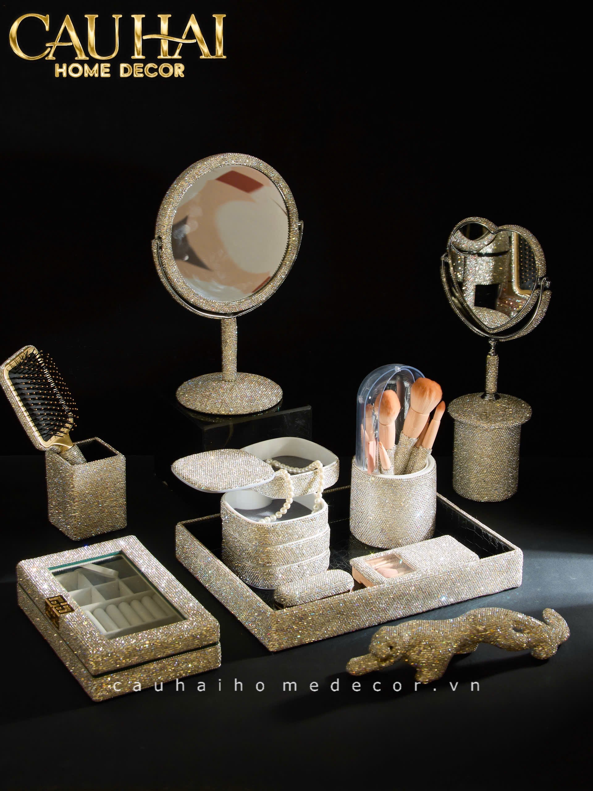 Haute Folie - Hộp Cọ Make Up On The Go Beauty Box Diamond Bling Bling - CẬU HAI HOME DECOR