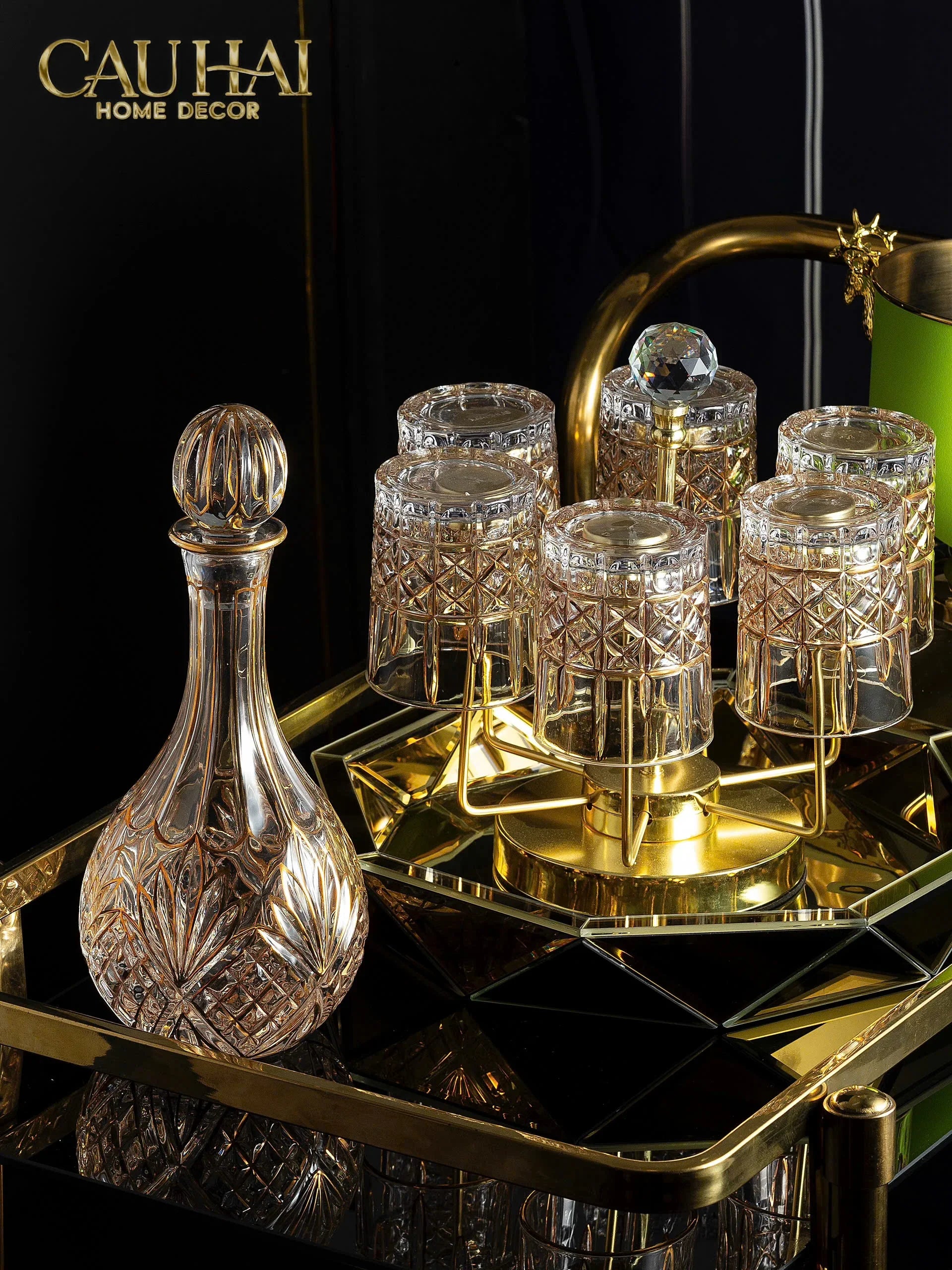 haute-folie-khay-guong-tron-diamond-facette-soleil-eclat-decoratives-trays-d34-cau-hai-home-decor-4 - CẬU HAI HOME DECOR