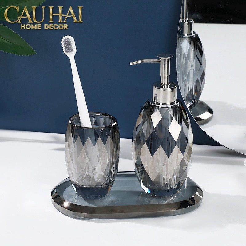Set Phụ Kiện Nhà Tắm Pha Lê Diamond Cut – Graphite