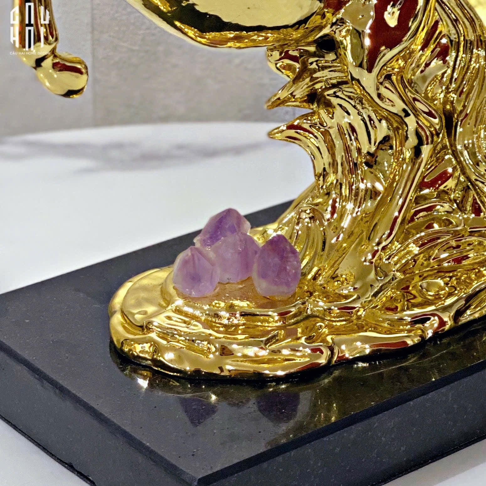 HOME COUTURE - ĐẾ RƯỢU TRANG TRÍ GOLDEN ELITE PEGASUS SS25 - CẬU HAI HOME DECOR