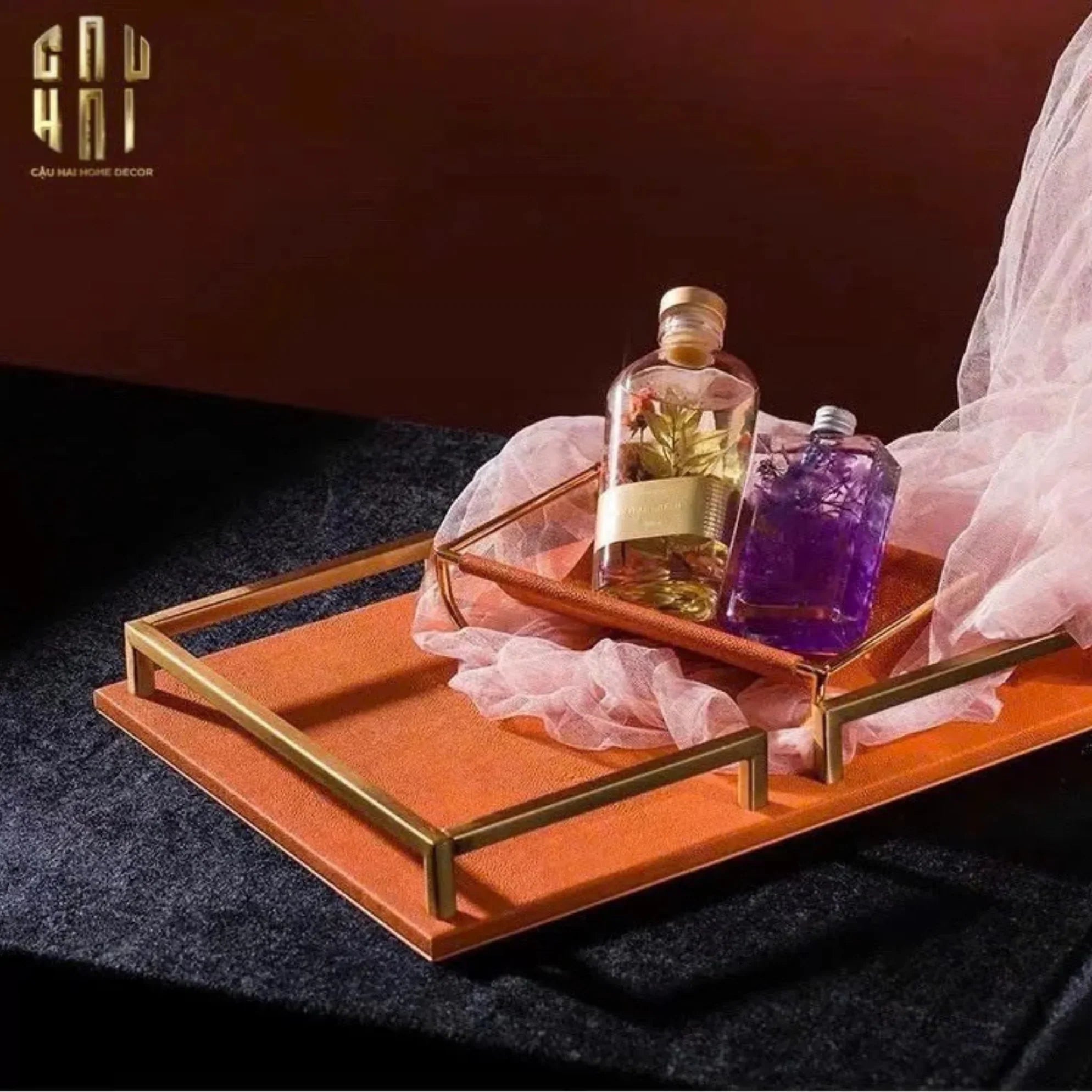 HOME COUTURE - KHAY DA TERRA LUXE LEATHER TRAY.