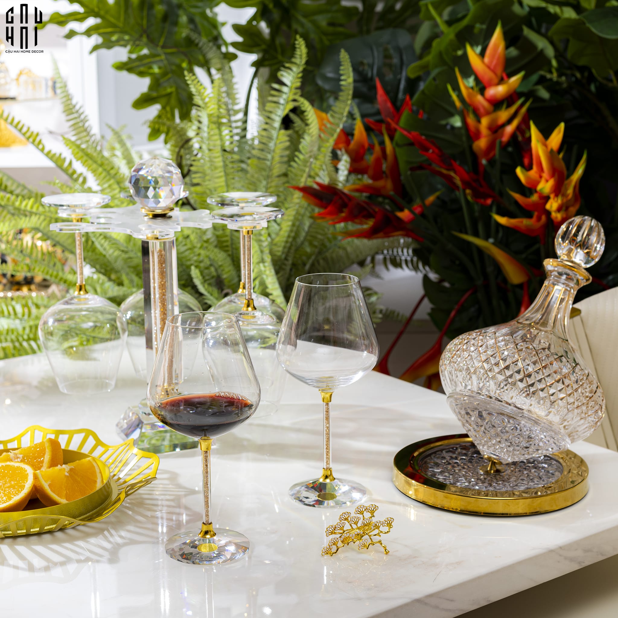 HOME COUTURE - SET BÌNH RƯỢU VANG PHA LÊ GLORIOUS OXFORD DECANTER & GLASSES 520ML SS25 - CẬU HAI HOME DECOR