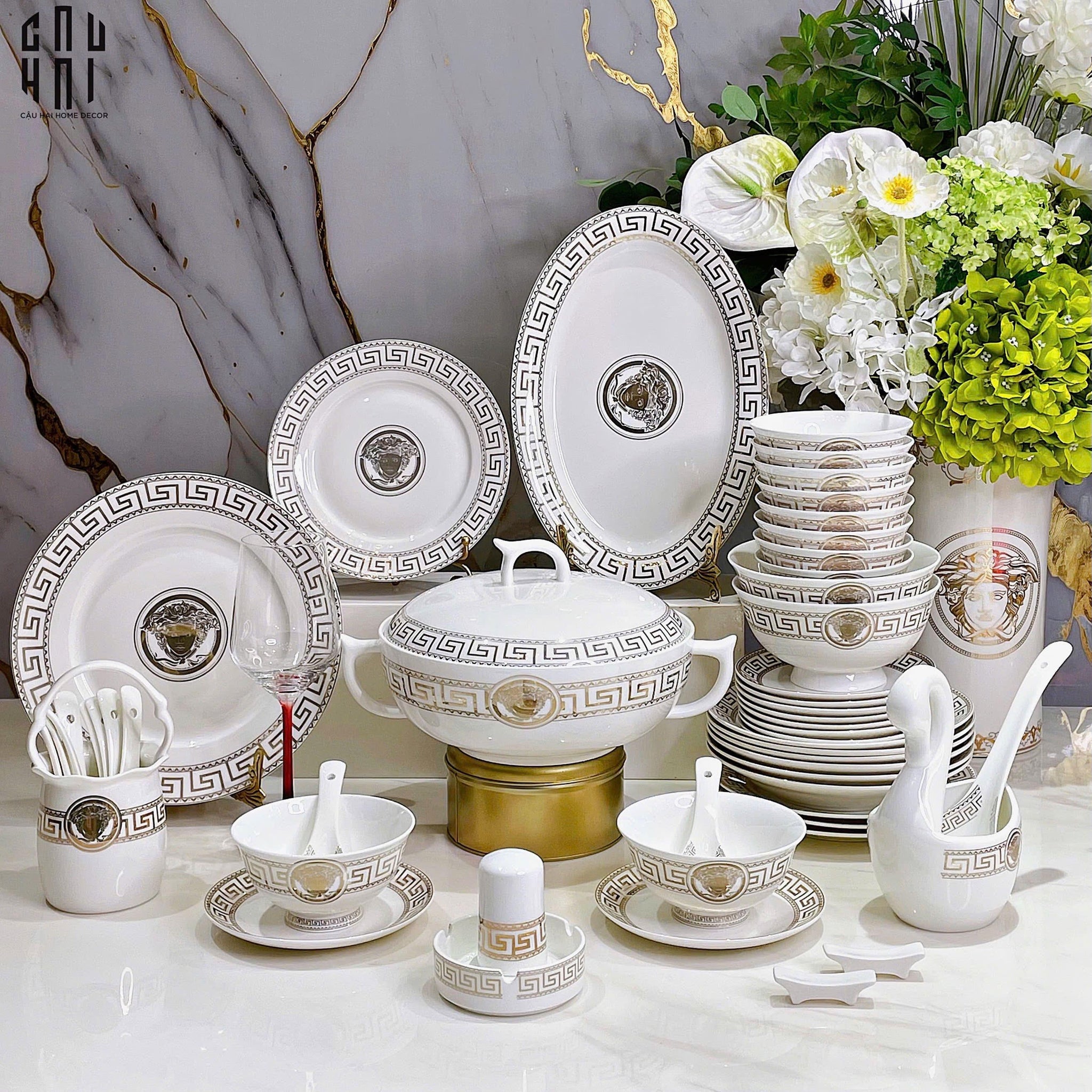 HOME COUTURE - SET CHÉN DĨA GIANNI VERS. LAVISH ROMAN 60 PCS SS25